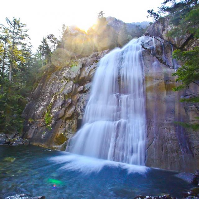 Cascade au dessus du Pont d'Espagne