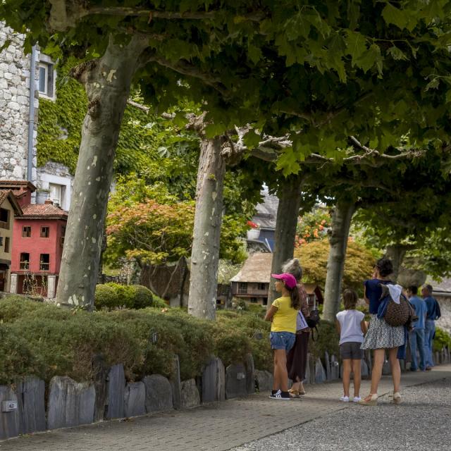 Le jardin botanique et les miniatures du château fort de Lourdes