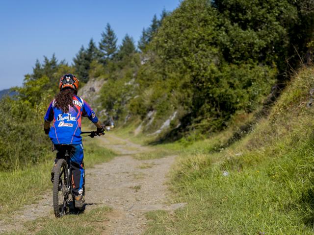 Descente en VTT vers Lourdes depuis le Pic du Jer