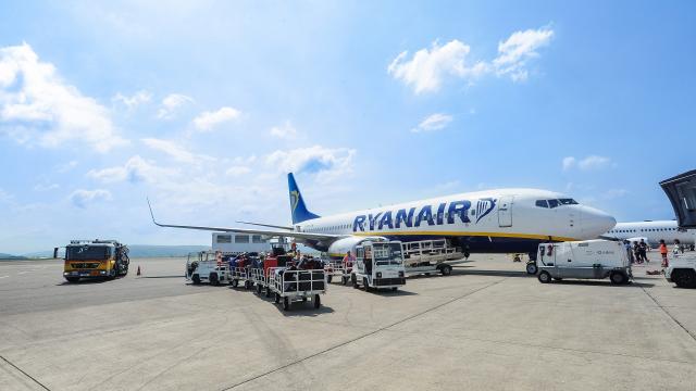 Vol Ryanair au départ de l'aéroport de Tarbes Lourdes Pyrénées