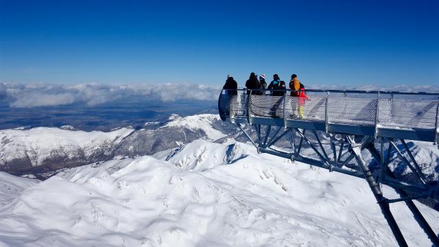 Ponton Dans Le Ciel en hiver