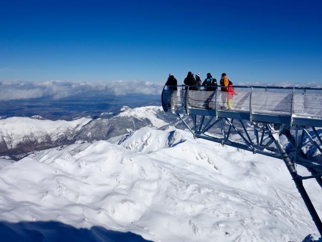 Ponton Dans Le Ciel en hiver