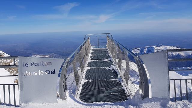 Ponton Dans Le Ciel au Pic du Midi