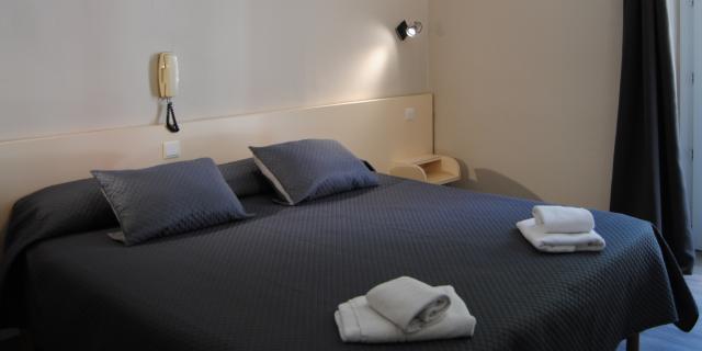 Lourdes Hotel Acropolis 7 2