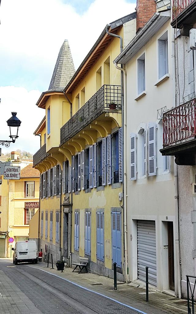 Rue du Bourg à Lourdes