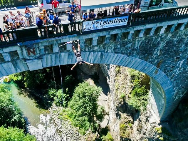 Saut à l'élastique Luz Pont Napoléon