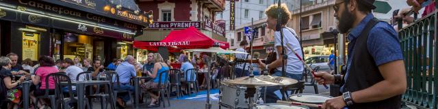 Terrasse en fête concert Lourdes