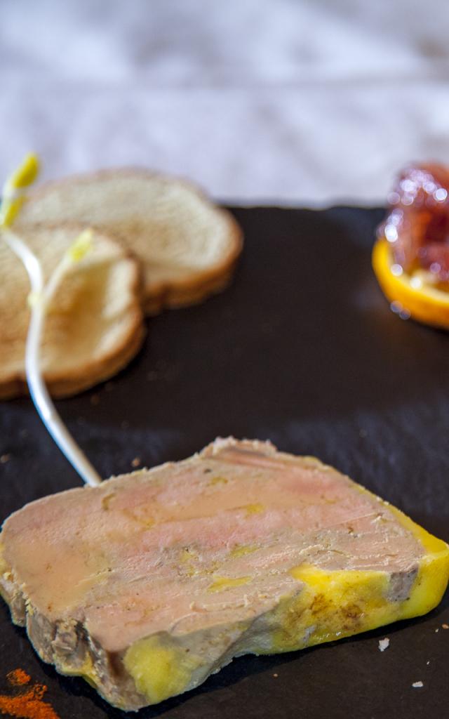 Assiette foie gras restaurant à Lourdes