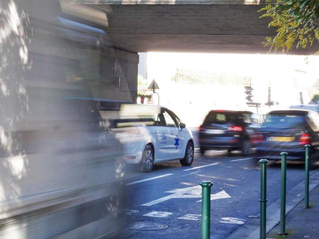 Voitures à Lourdes