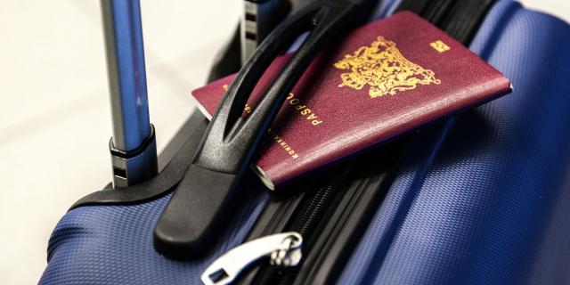 Valise et passeport