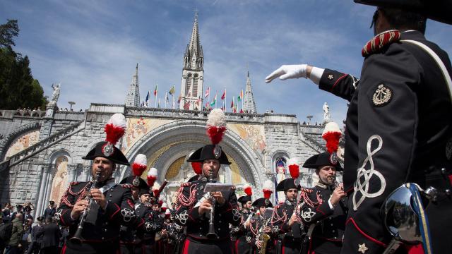 Pèlerinage Militaires Sanctuaire 7 Bd©p.vincent Ot Lourdes 2016