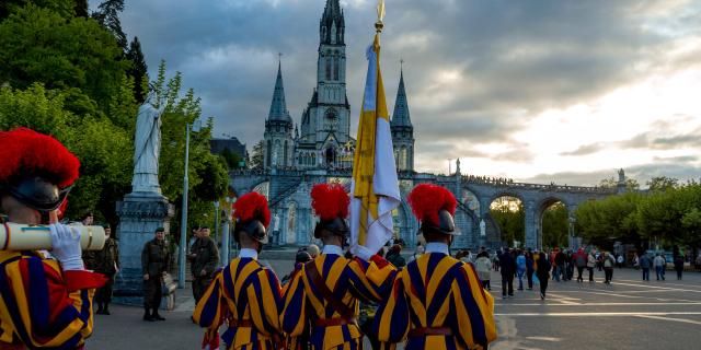 Pèlerinage Sanctuaire Bd©p.vincent Ot Lourdes 2016