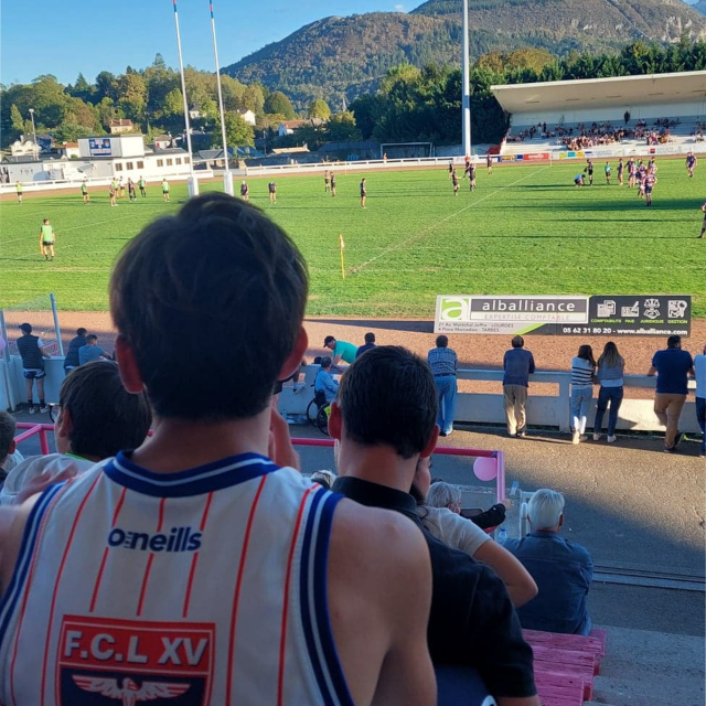 Gradins stade Béguère à Lourdes