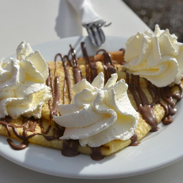 Crepe Chantilly